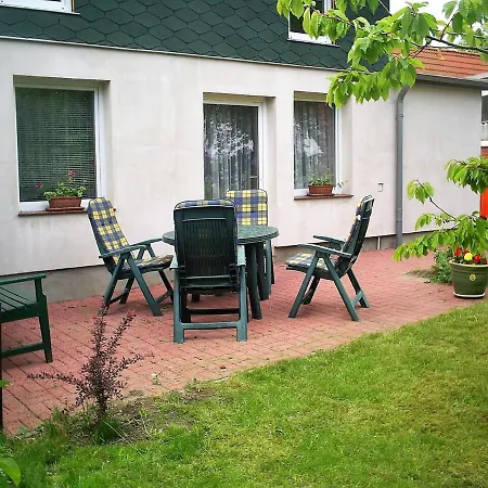 Holiday home With Private Terrace In Russow Rerik